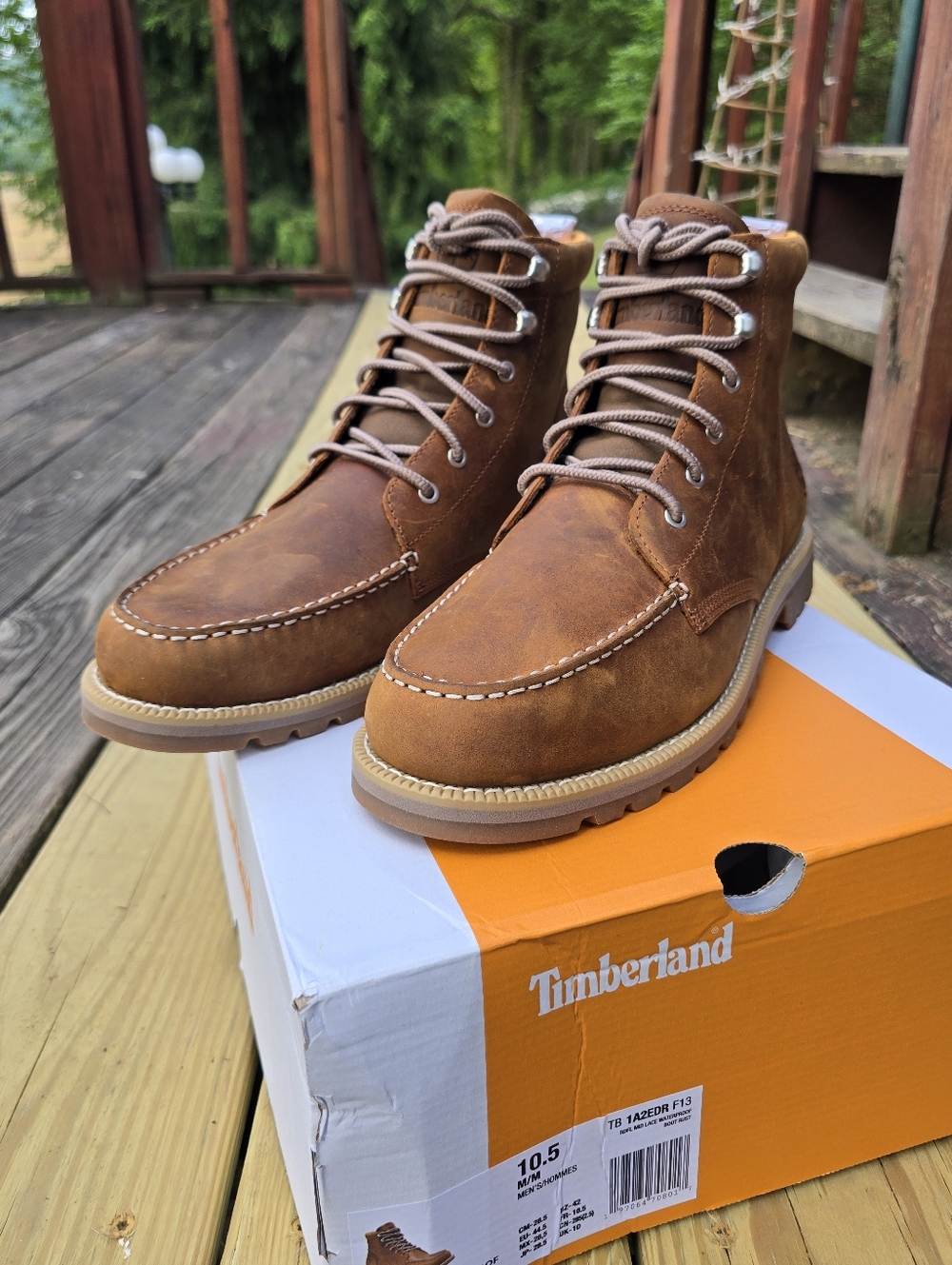 Timberland, NIB Mens Redwood Falls Waterproof Moc-Toe Boot Saddle Brown, Sz 10.5